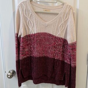 Hollister V-Neck Cable Knit Sweater - Cream and Burgundy